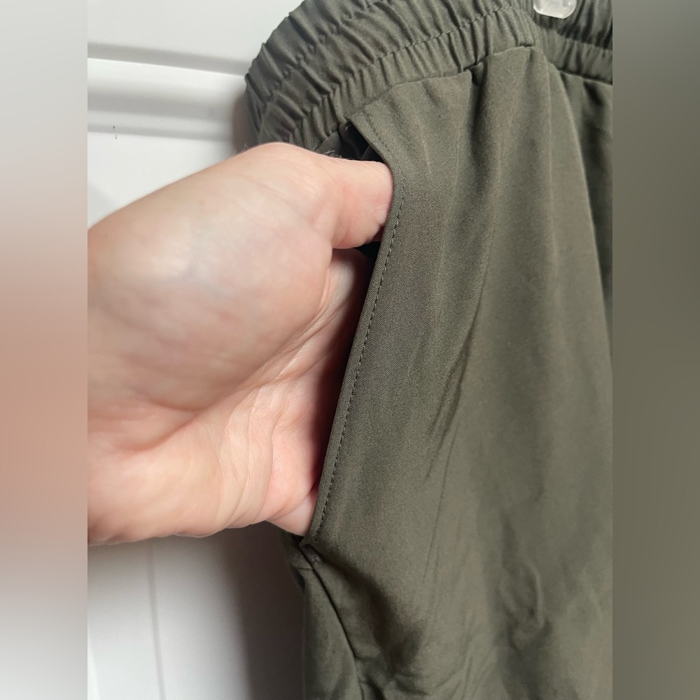 Mondetta Women's Olive Athletic Shorts - XXL - Picture 8 of 8